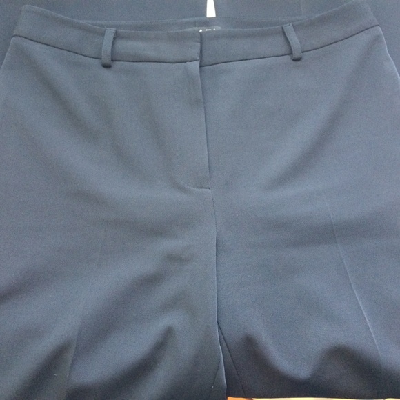 Tahari black pants - Picture 2 of 5
